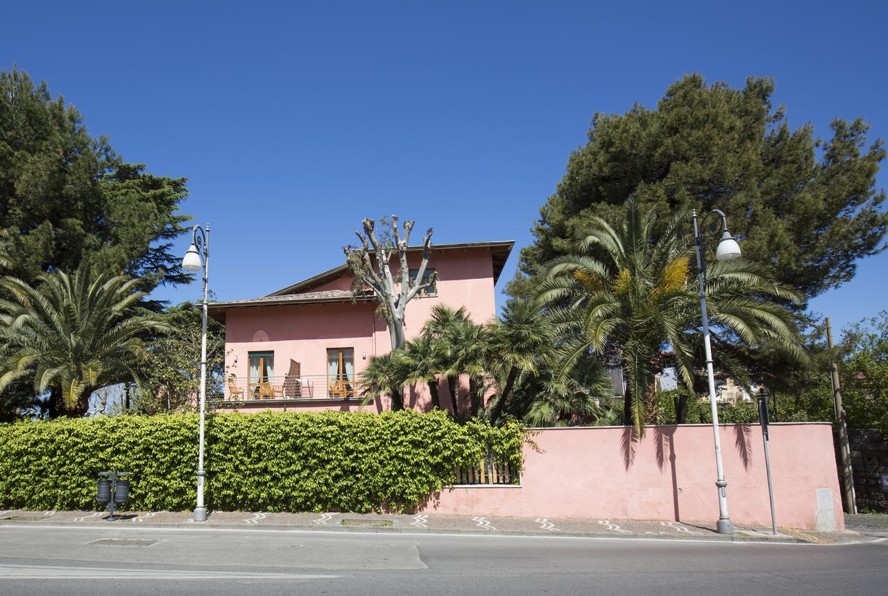 Villa Rosa Sorrento Bagian luar foto