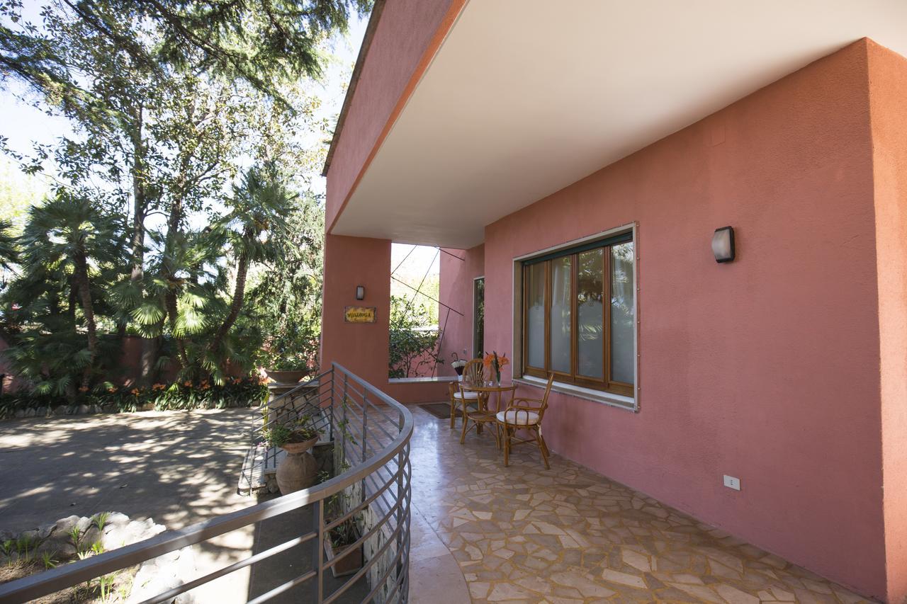 Villa Rosa Sorrento Bagian luar foto